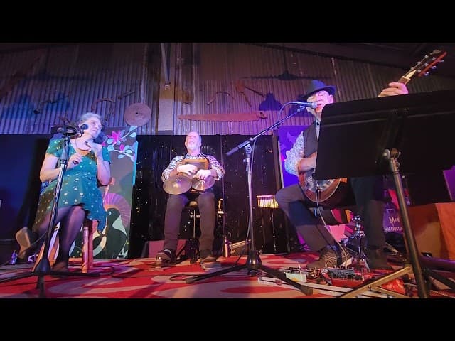 Travelling Riverside