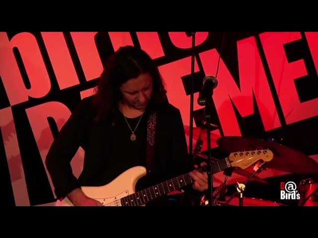 Too Much To Lose - Paul Mason ( By Jan Hammer and Jeff Beck) 